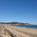 2 Pièces Face à La Avec Terrasse, Parking Privé Et Wifi à - Fr-1-338-526 Appartamento *